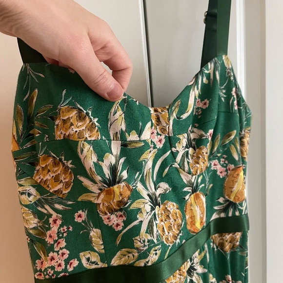 NWT Allen Schwartz willow bustier gown w pineapple print - Picture 10 of 10